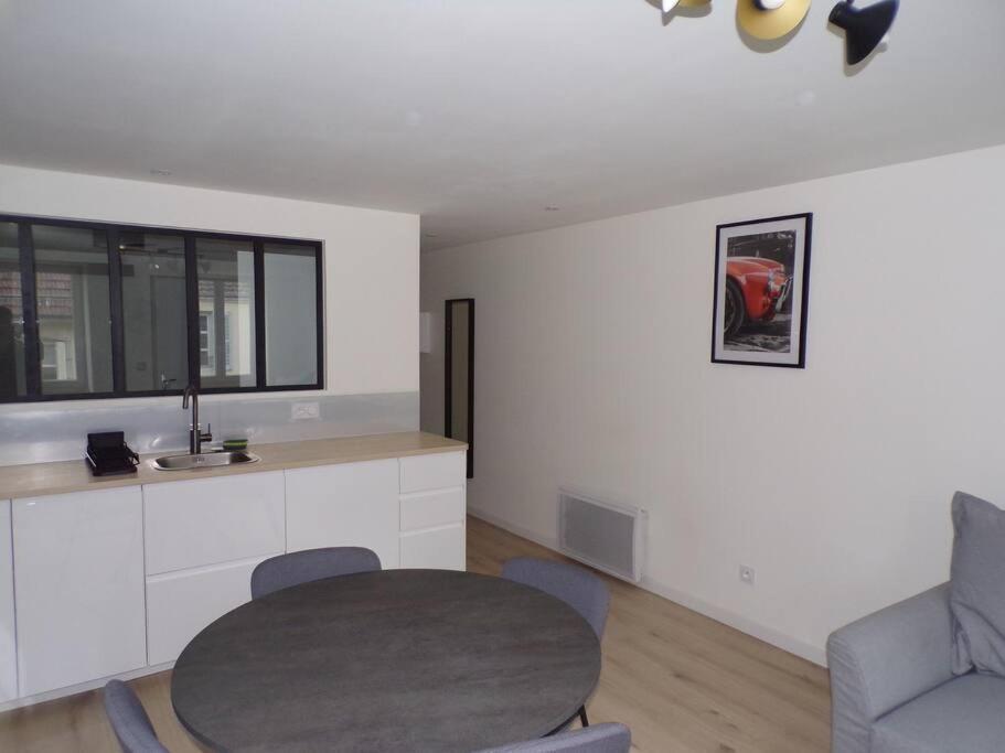 Appartement 2/4 Pers, 44M2, Hypercentre. Lons-le-Saunier Dış mekan fotoğraf