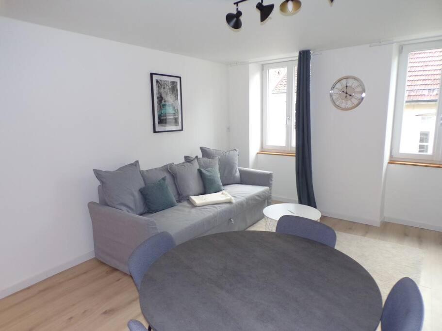 Appartement 2/4 Pers, 44M2, Hypercentre. Lons-le-Saunier Dış mekan fotoğraf